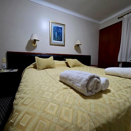 Hotel Presidente 圣米格尔·德·图库玛 外观 照片